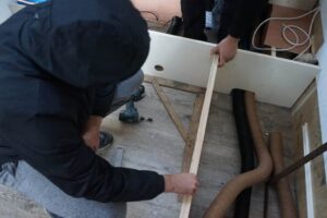 Construction-salon-fourgon-1024x683