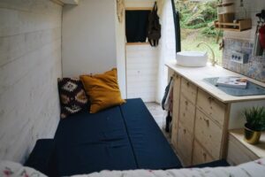 Salon-triple-fonctions-1024x684