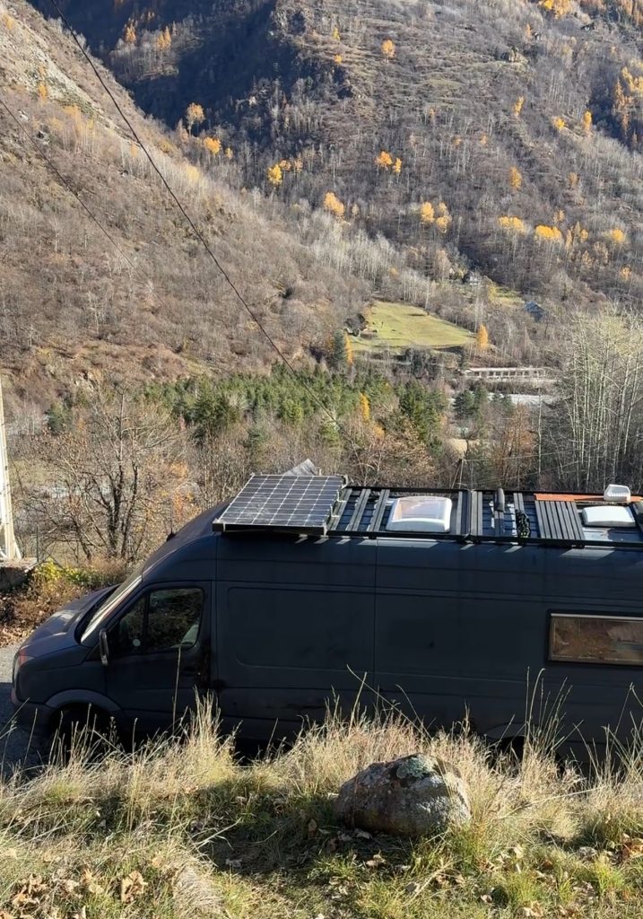 Panneau solaire fourgon aménagé